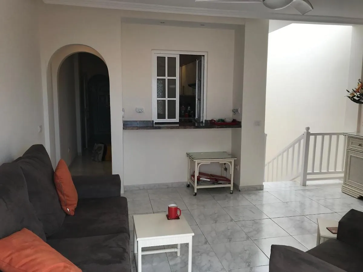 The Palms 2 Bed Duplex With Pool View Apartment San Miguel de Abona