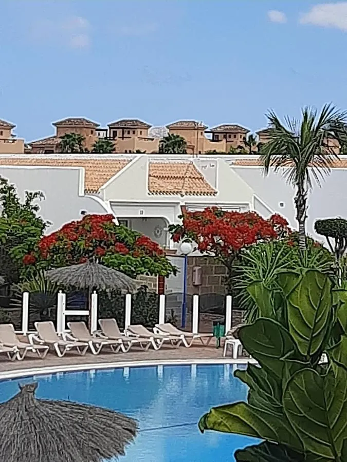 The Palms 2 Bed Duplex With Pool View Apartment San Miguel de Abona